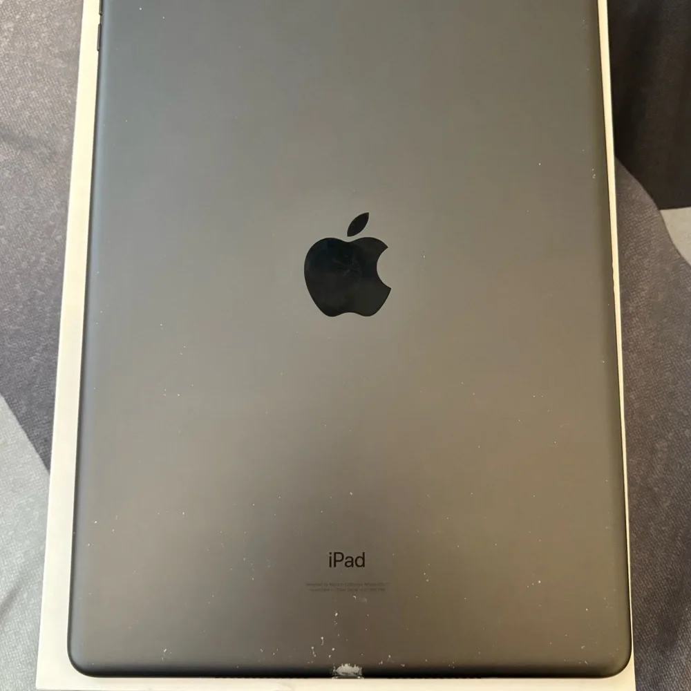 Apple iPad (9th Generation) Space Gray Wi-Fi 64GB